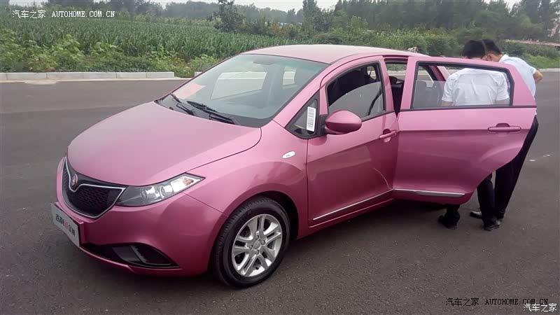 【操控】自动挡已经把操作降低到很简单了.